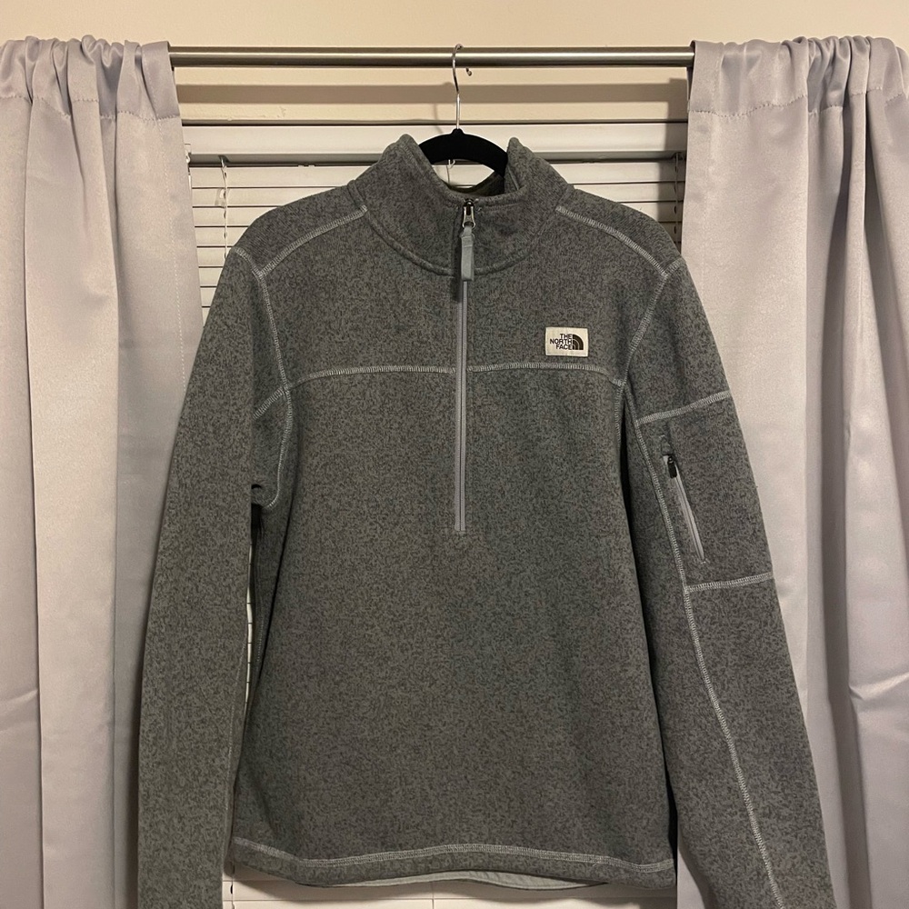 The North Face Men's Grey Sweater